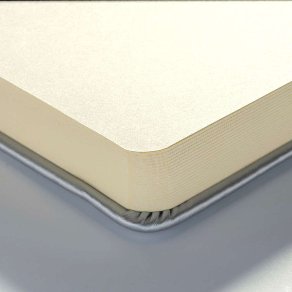 Sketch Book 12 x 12 cm - Talens Art Creation - Shiny Silver, 140 g, 80 sheets