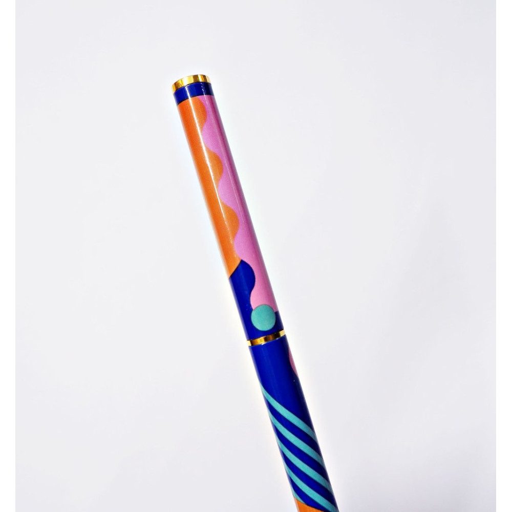 Miami pen - The Completist.