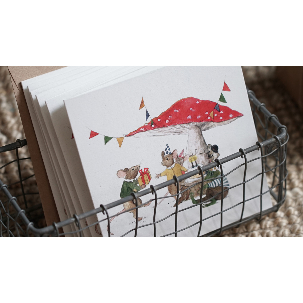 Greeting card - Hi Little - Under a toadstool, 14,5 x 14,5 cm