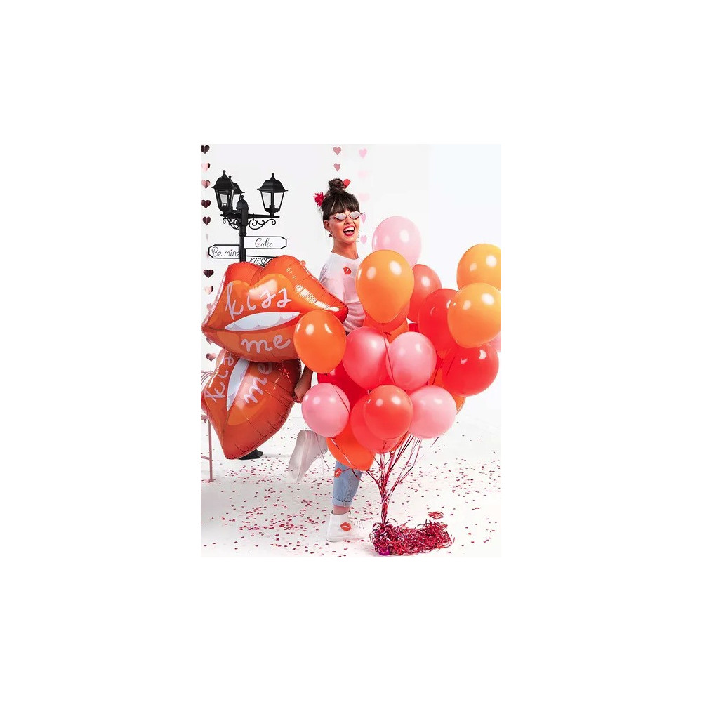Foil balloon Lips, Kiss Me - red, 86,5 x 65 cm