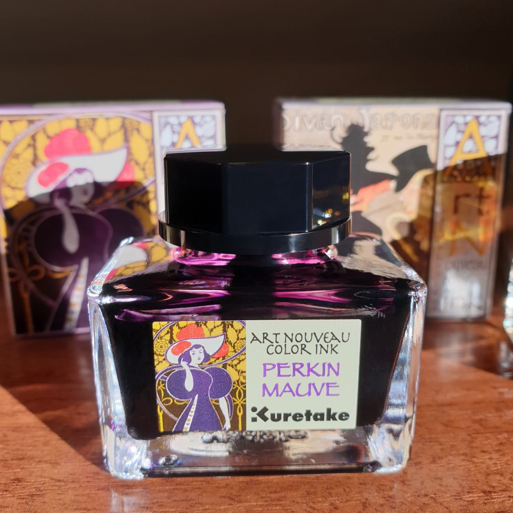 Ink-Cafe Art Noveau calligraphy ink - Kuretake - Perkin Mauve, 21 ml