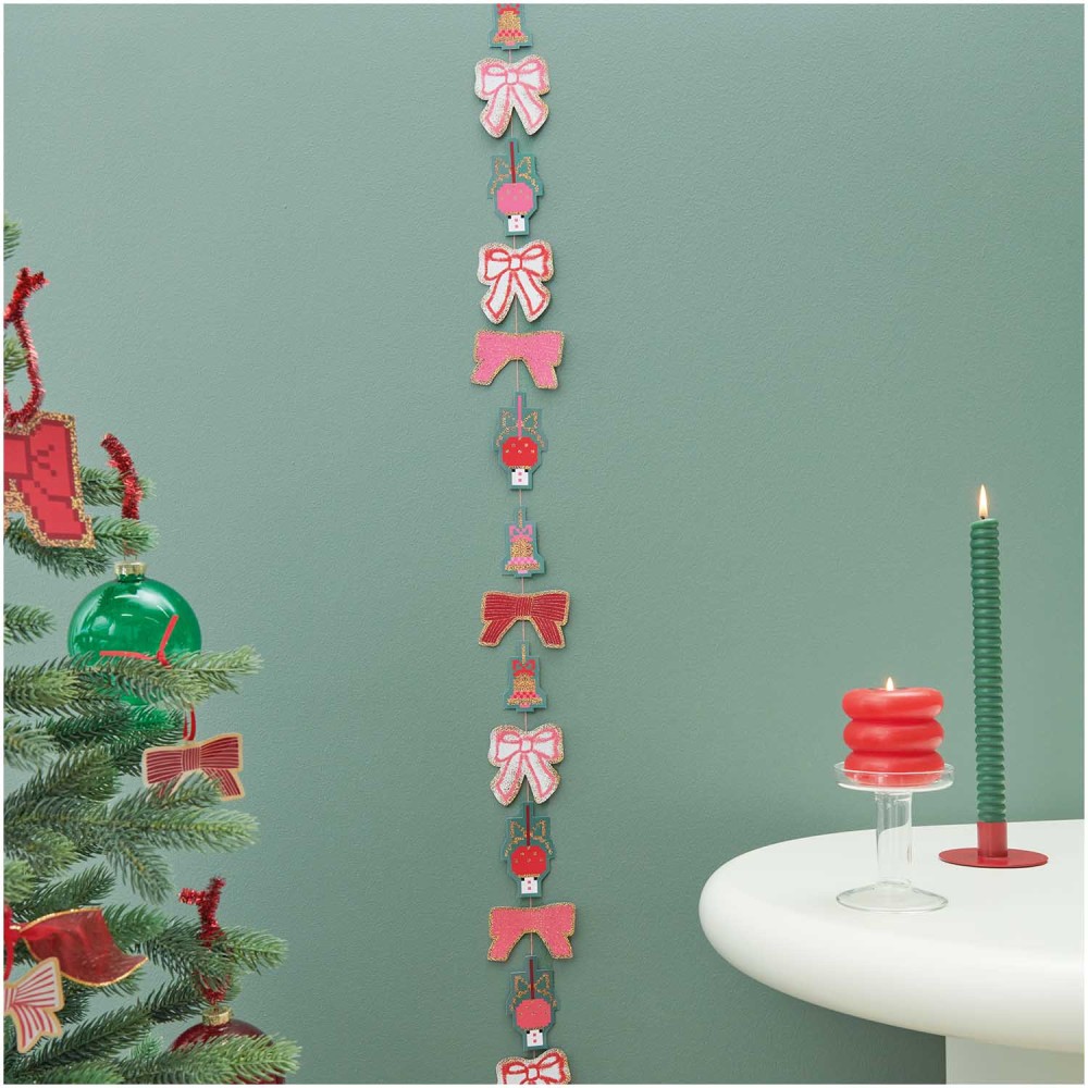 Girlanda świąteczna Put a bow on it! Neon - Rico Design - 2,3 m