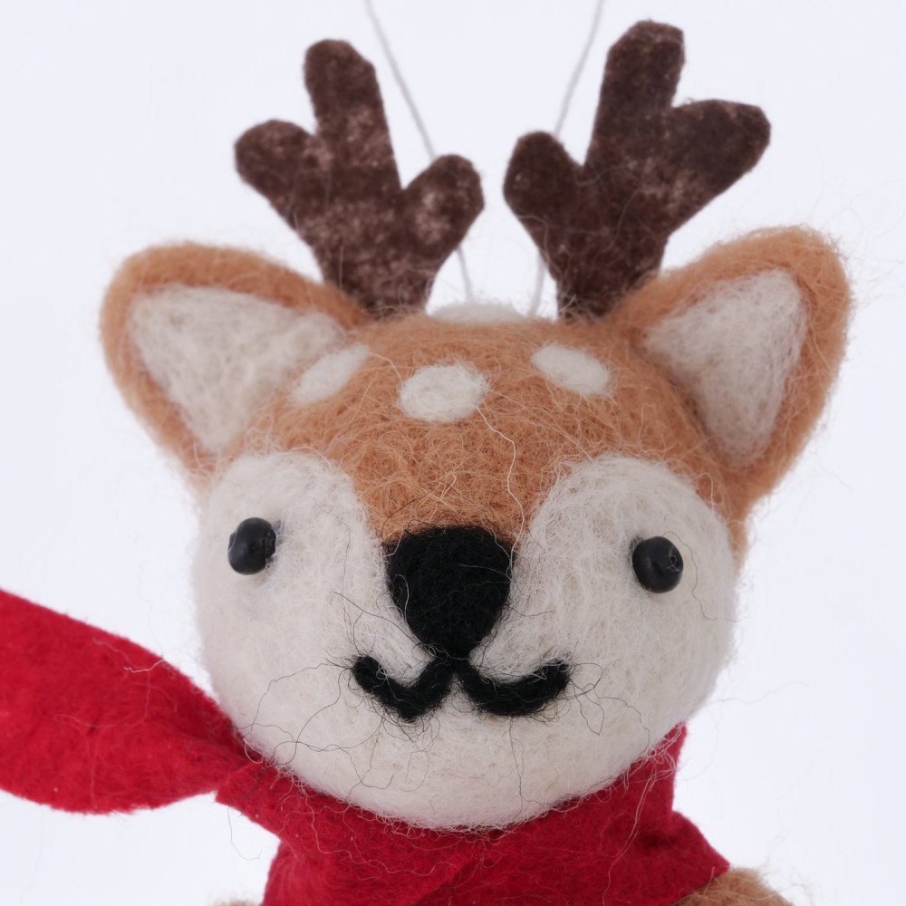 Christmas pendant Reindeer with scarf - 4 x 13,5 cm