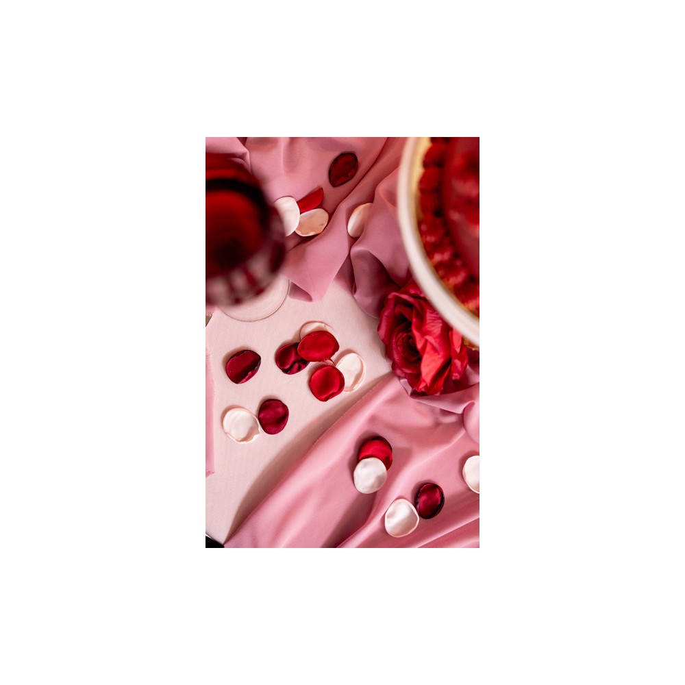 Rose petals in bag - red, 100 pcs.