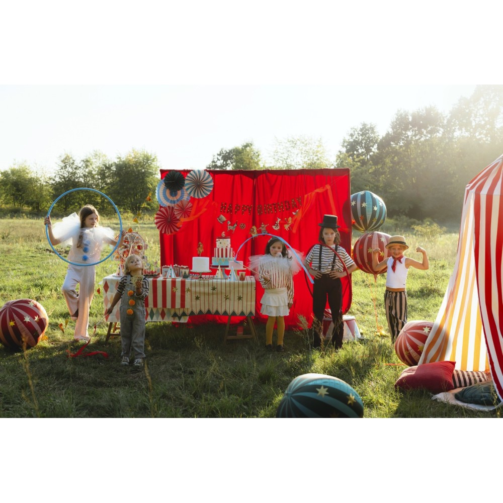 Balon foliowy Piłka w gwiazdki - czerwona, 75 cm
