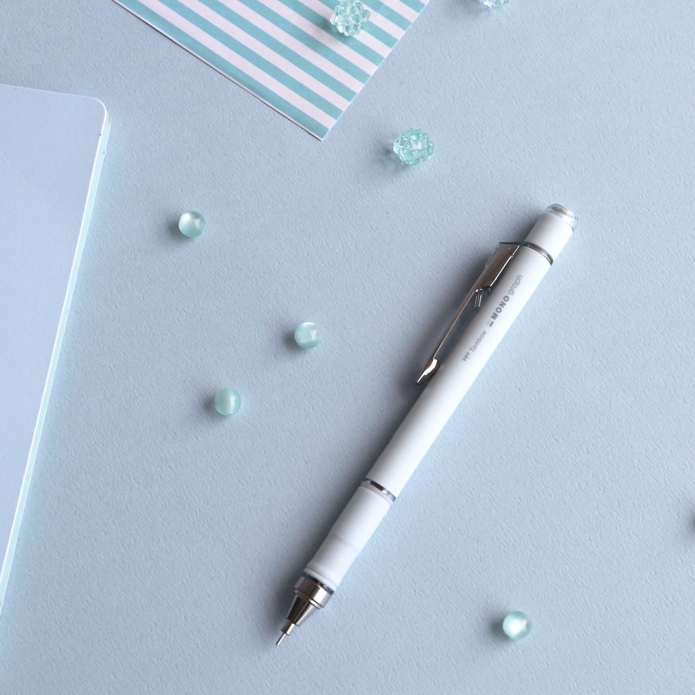 Mechanical MONO Graph Grip pencil 0,5 mm - Tombow - Ivory