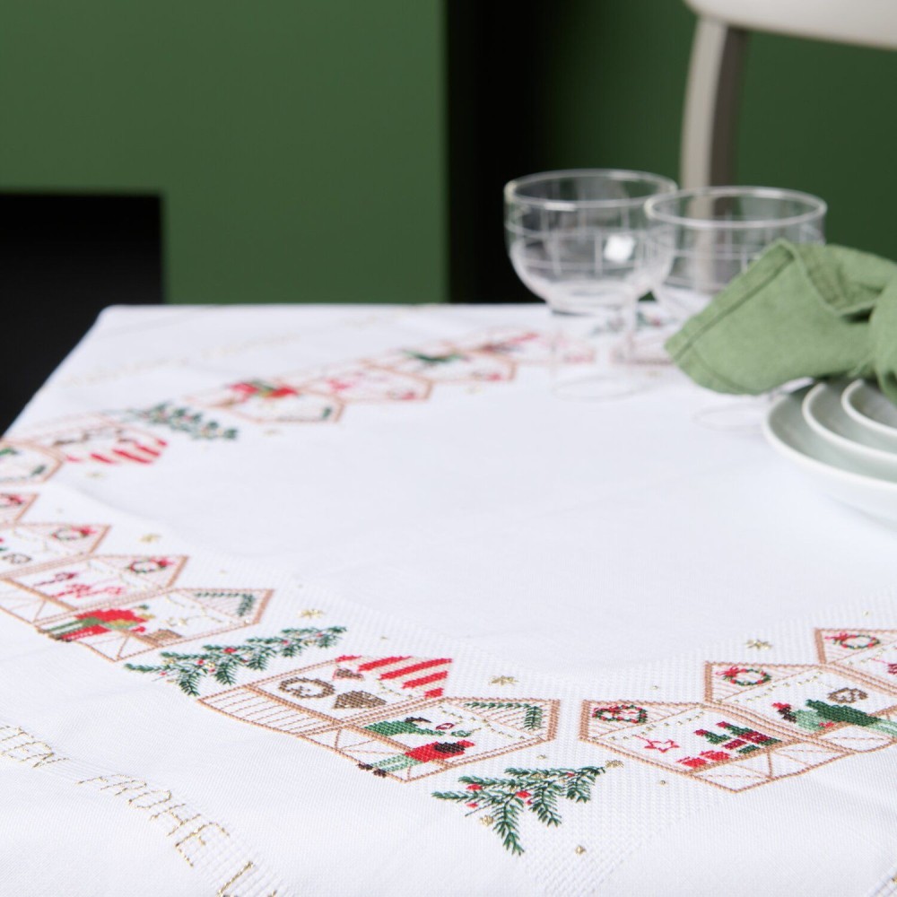 Embroidery Kit Tablecloth - Rico Design - Christmas Market