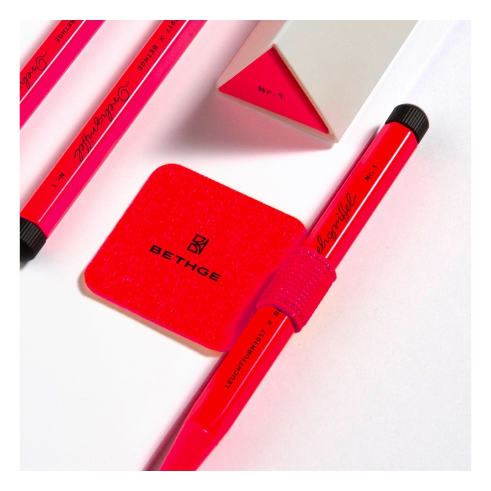 Pen loop Luminous Limited Edition elastic pen holder - Leuchtturm1917 - Orange