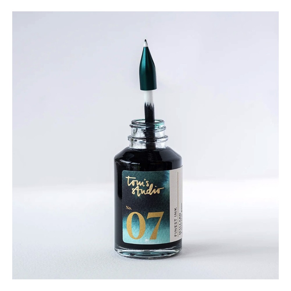 The Wren Write Off refillable writing pen - Tom’s Studio - Iris Nimbus