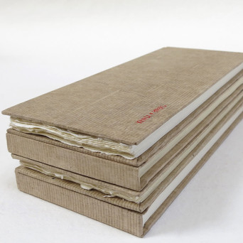 Szkicownik 100% bawełny 210 g - Khadi Papers - Rough 13 x 32 cm 16 ark.