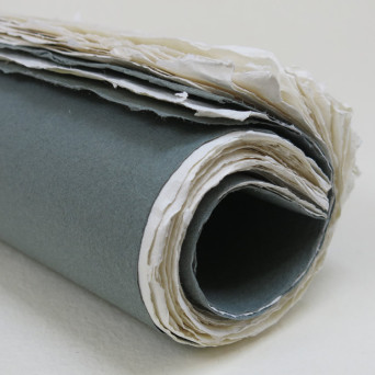 Zwijany szkicownik 100% bawełny 100 g - Khadi Papers - Rough 30 x 42 cm 19 ark.