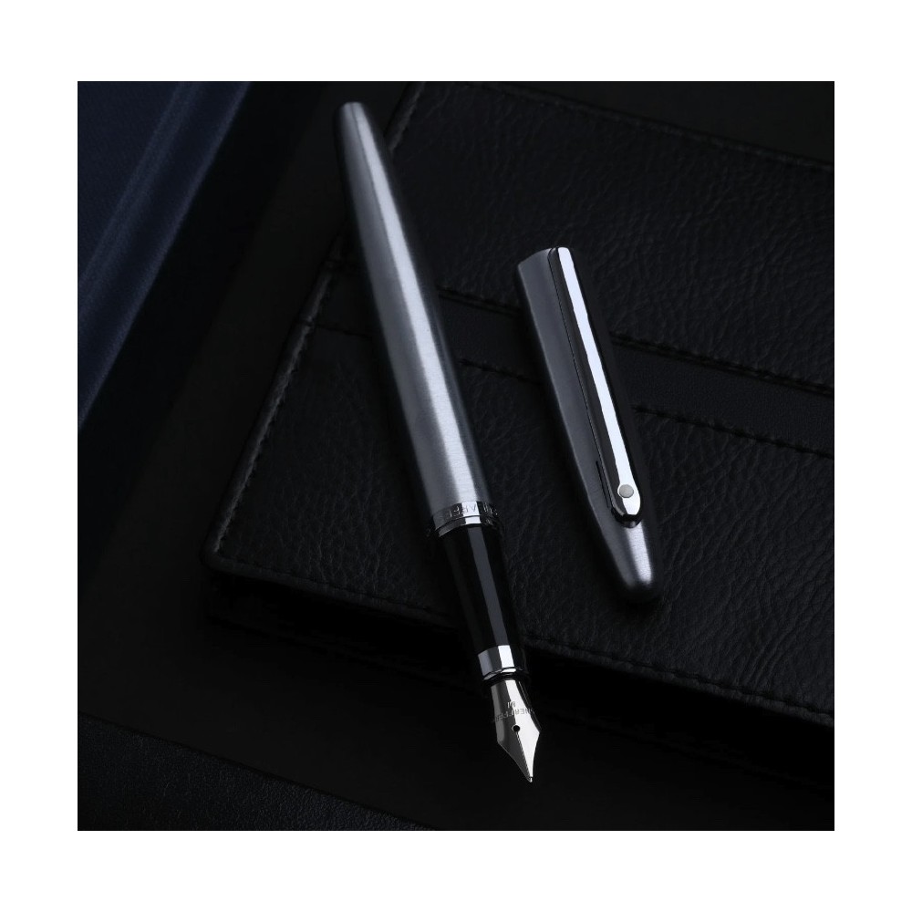 Fountain pen VFM - Sheaffer - Brushed Chrome M