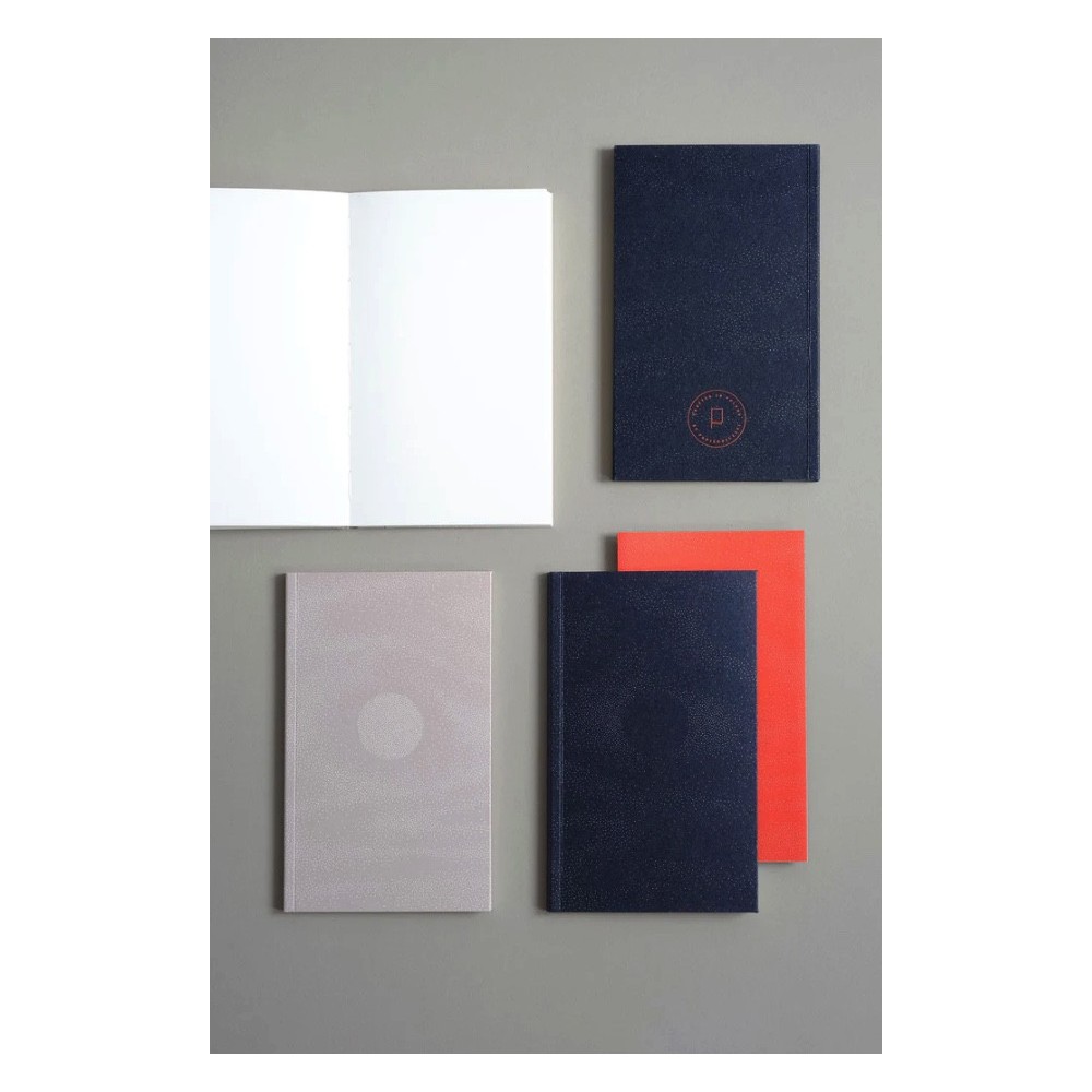 Plain Luna notebook - Papierniczeni - New Moon 56 sheets