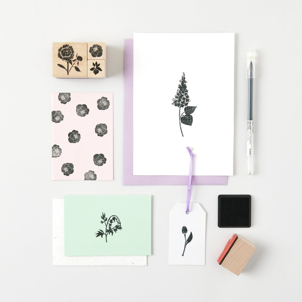 Zestaw stempli drewnianych Flowers - Paper Poetry - 9 szt.