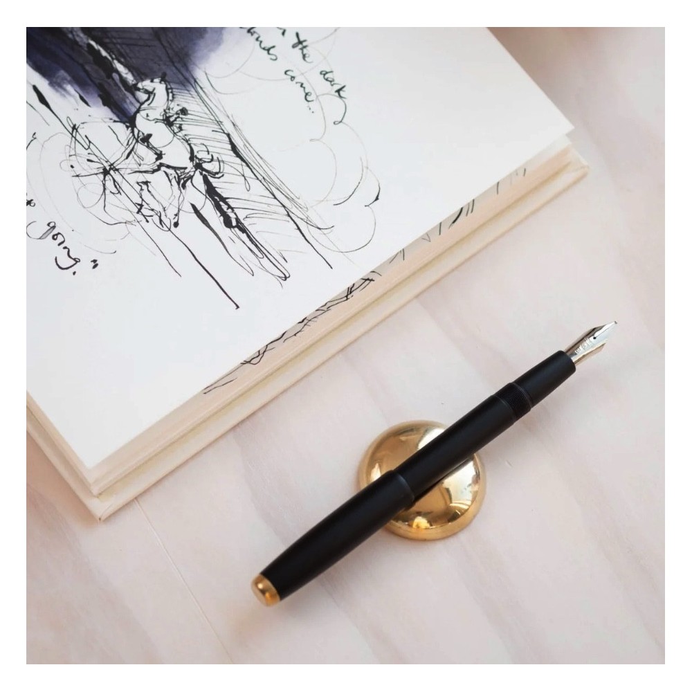 Fountain pen Studio Special Edition - Tom’s Studio - Botanica Titanium Flex