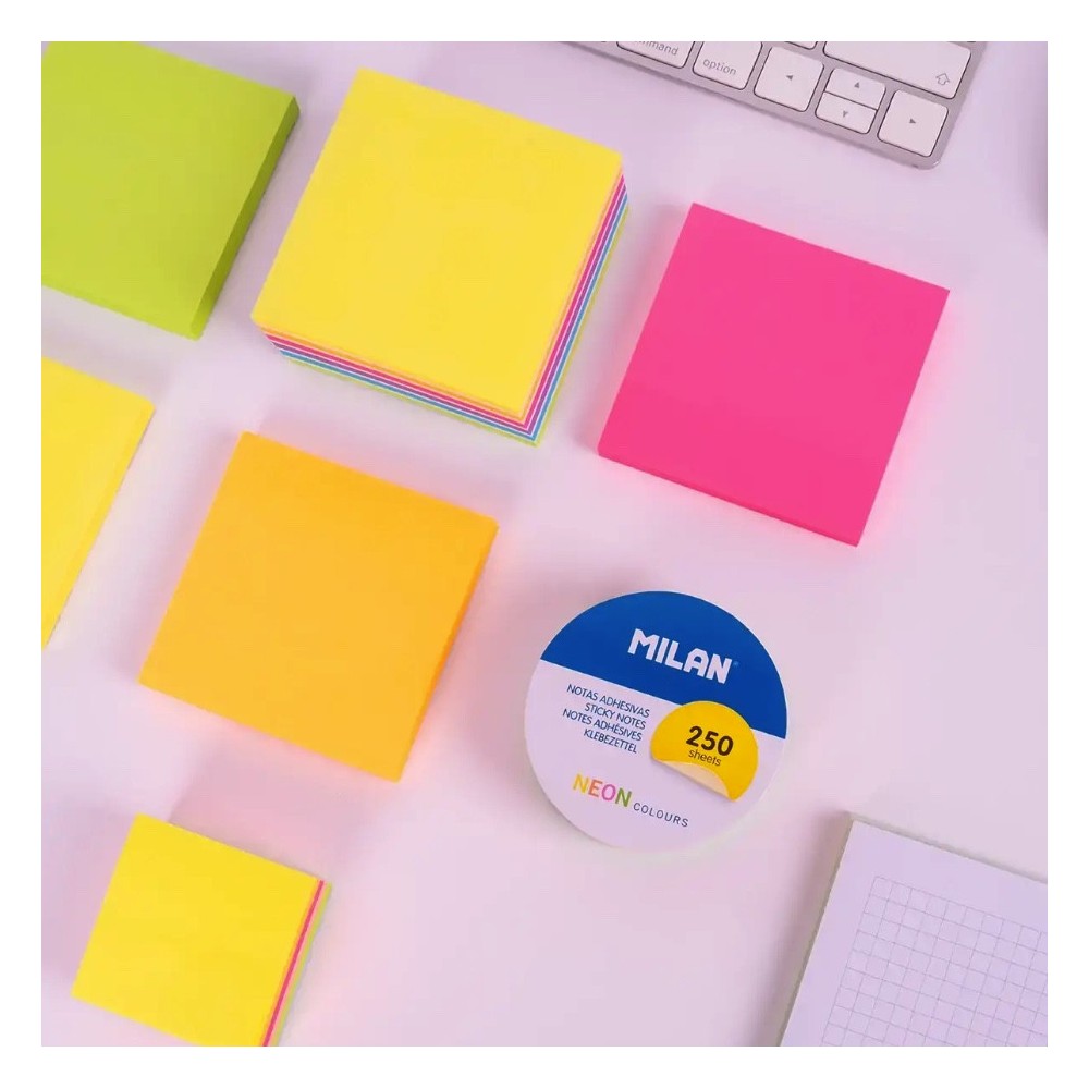 Round notes - Milan - Fluo 6,7 cm 250 pcs