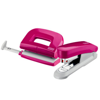 CRAFTER'S STAPLER W/1,500 STAPLES - We R